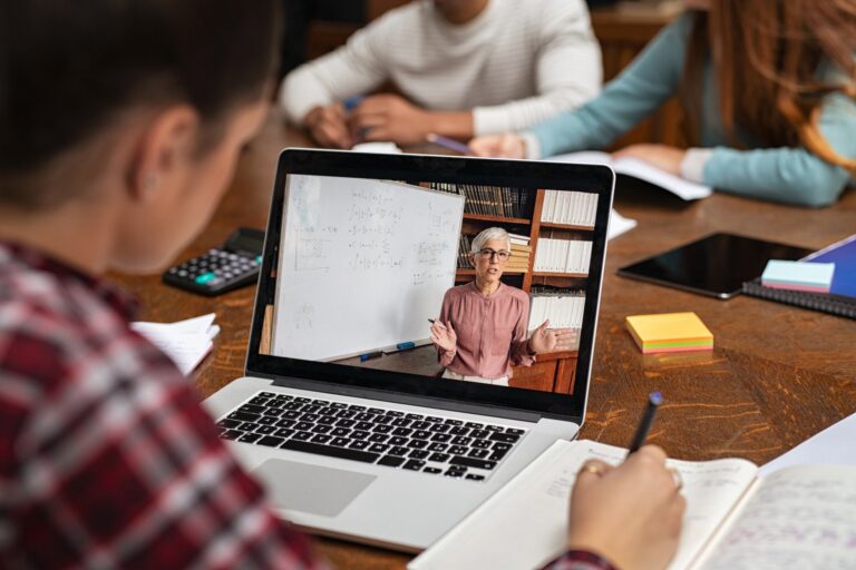 The Role of Technology in Enhancing Education: Trends and Insights